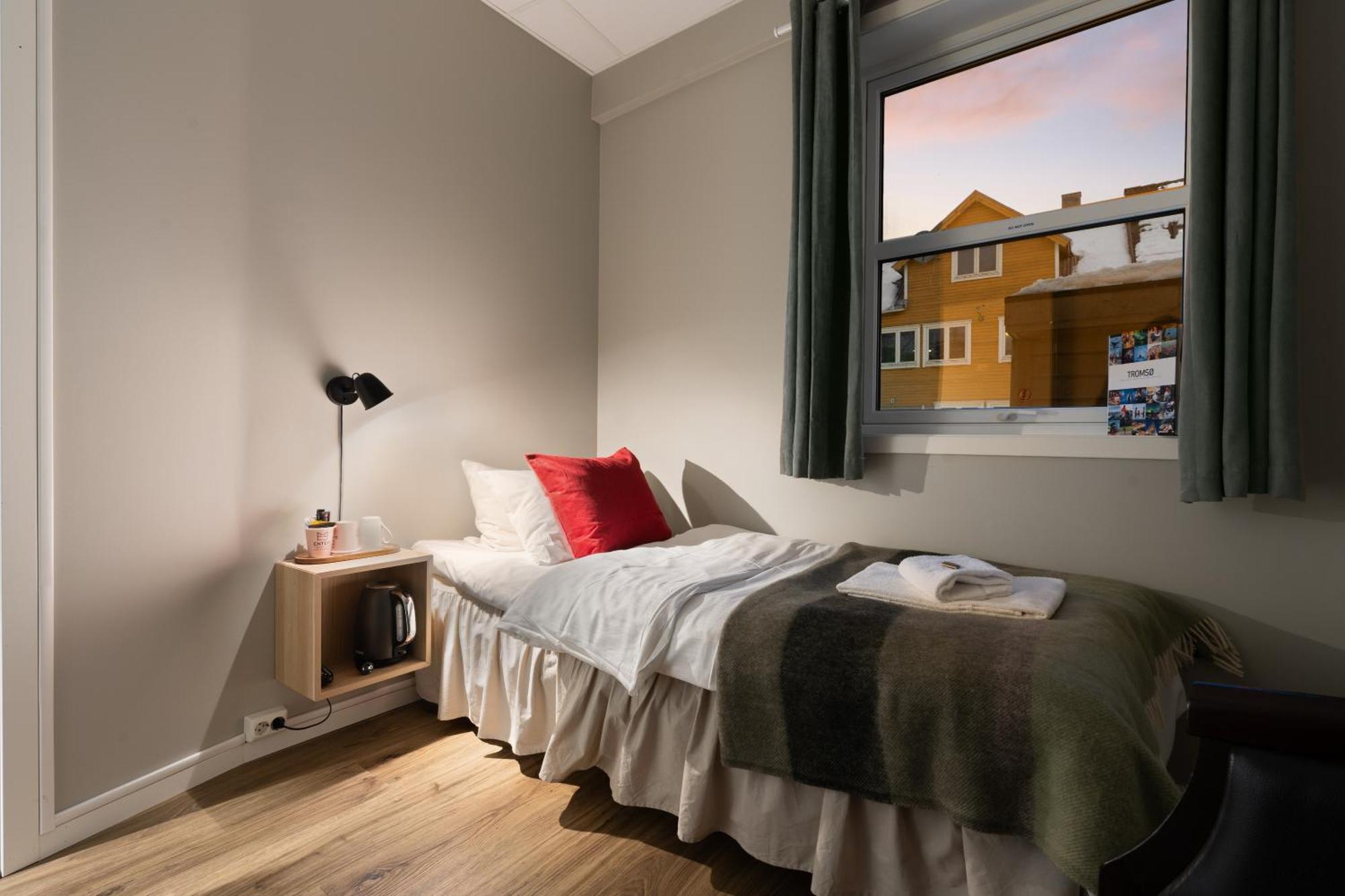 Enter Skansen Hotel 特罗姆瑟 外观 照片